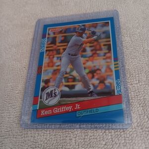 Ken Griffey Jr. Baseball Card